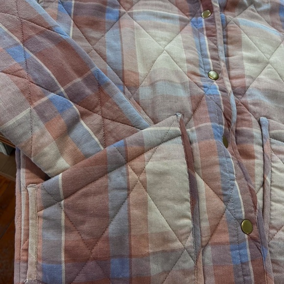 Z Supply NWT Plaid Maya Quilted snap button  Jacket with front Pockets - Picture 7 of 9